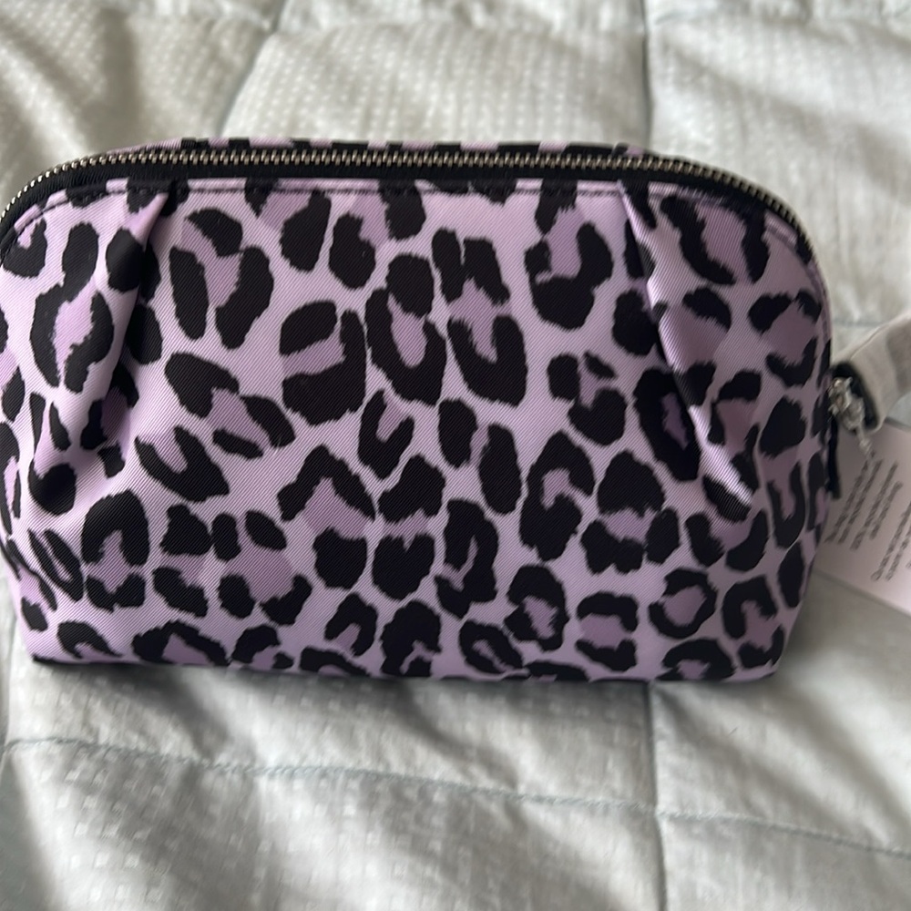 AVAILABLE- Kate Spade Chelsea makeup bag NWT